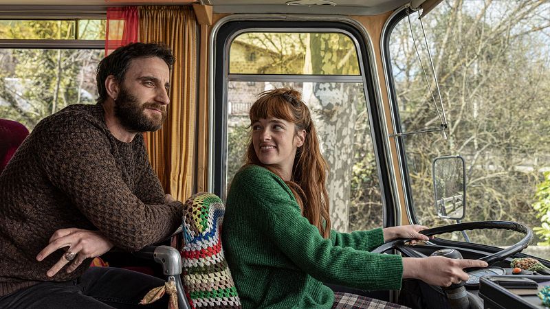 Dani Rovira protagoniza 'El bus de la vida': "Me choca lo tabú que sigue siendo la palabra cáncer"