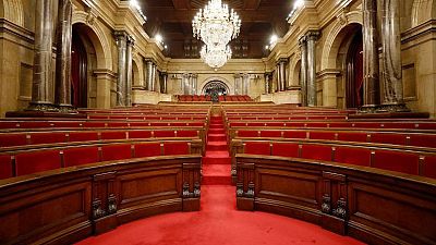 El Constitucional admite el recurso del Gobierno y suspende la iniciativa de independencia del Parlament de Cataluña