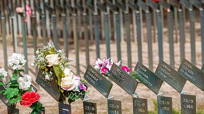 El Tribunal Constitucional admite el recurso del Gobierno y suspende la derogación de la ley de memoria en Aragón